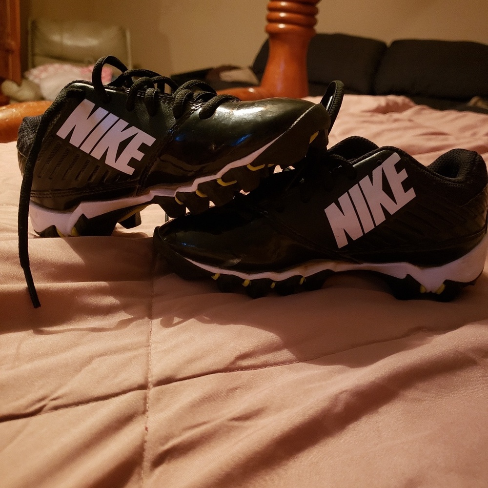 Boys Nike cleats